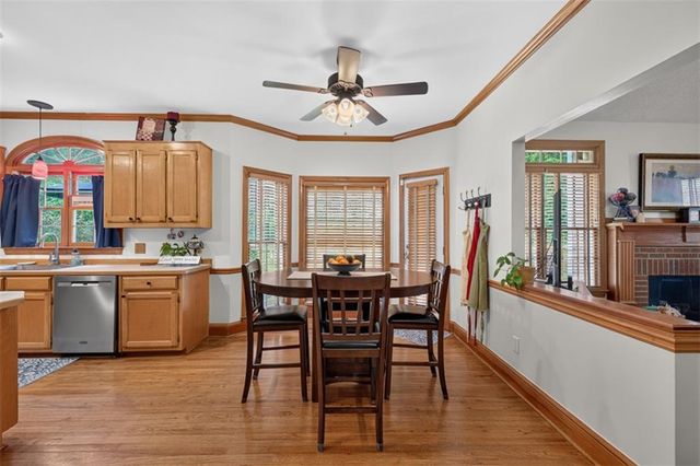 616 Coopers Pond Drive, Lawrenceville, GA 30044