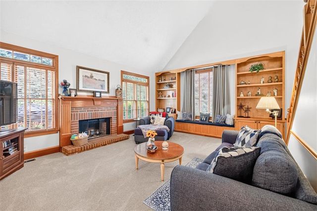 616 Coopers Pond Drive, Lawrenceville, GA 30044