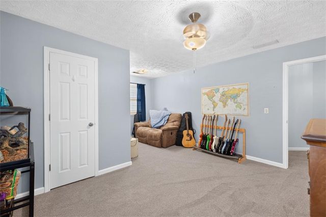 616 Coopers Pond Drive, Lawrenceville, GA 30044