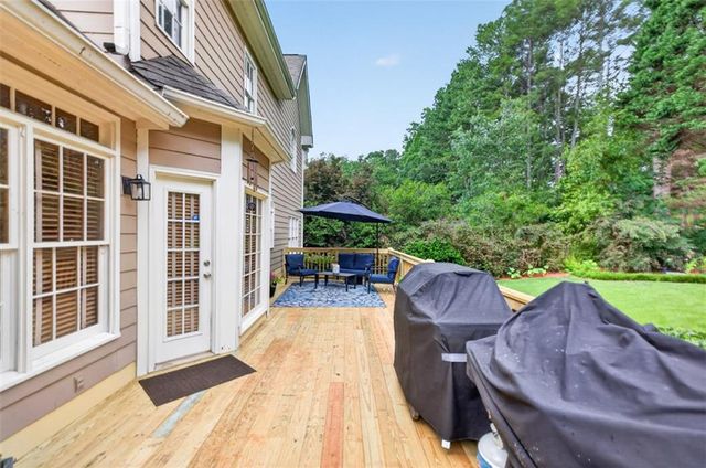 616 Coopers Pond Drive, Lawrenceville, GA 30044