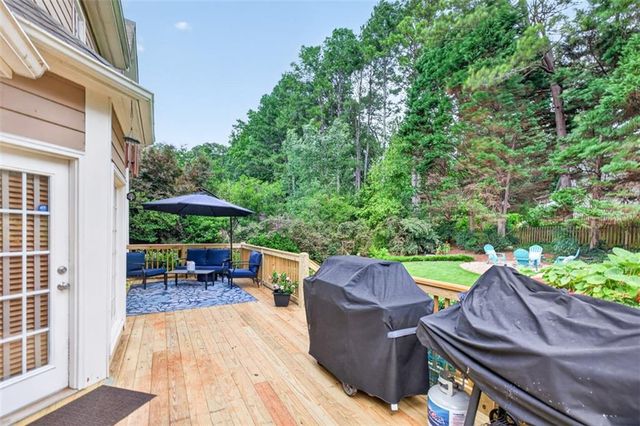 616 Coopers Pond Drive, Lawrenceville, GA 30044