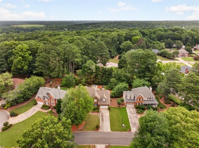 616 Coopers Pond Drive, Lawrenceville, GA 30044