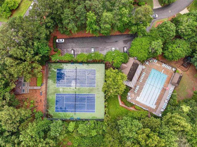 616 Coopers Pond Drive, Lawrenceville, GA 30044