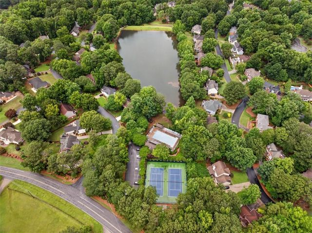 616 Coopers Pond Drive, Lawrenceville, GA 30044
