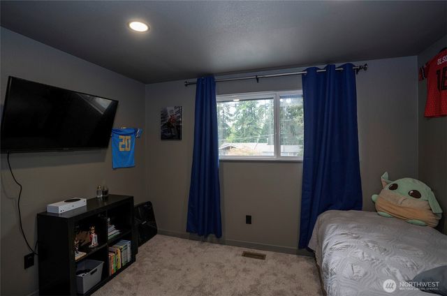 10910 150th Street Ct E, Puyallup, WA 98374