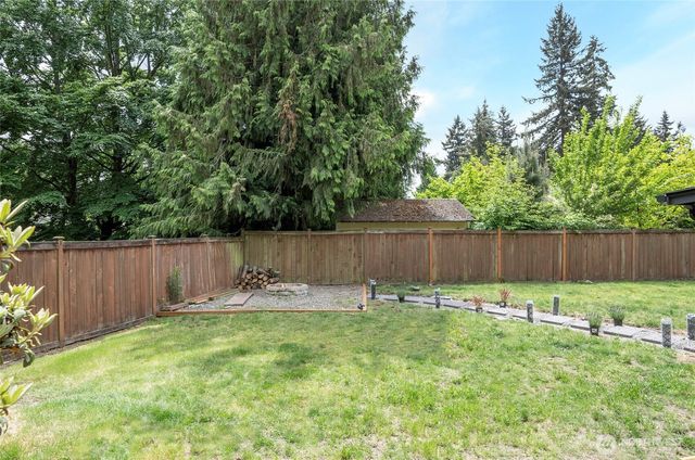 10910 150th Street Ct E, Puyallup, WA 98374