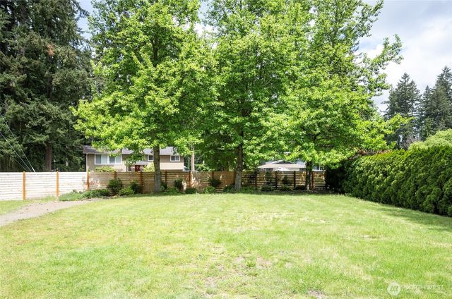 10910 150th Street Ct E, Puyallup, WA 98374