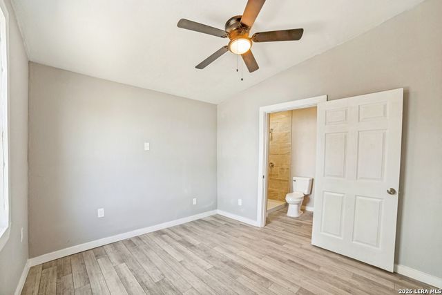 3646 W POPLAR ST., San Antonio, TX 78228