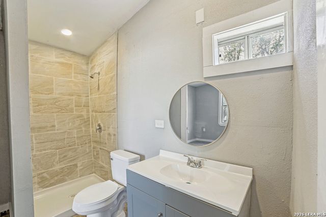 3646 W POPLAR ST., San Antonio, TX 78228