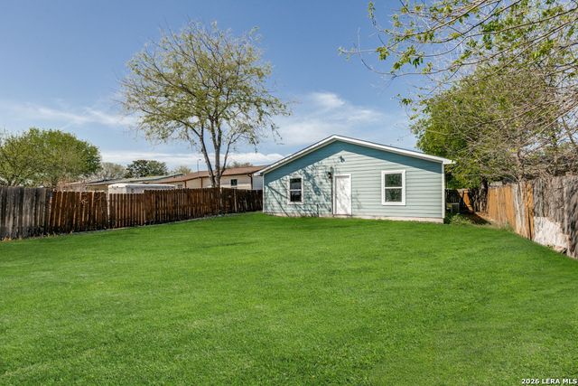 3646 W POPLAR ST., San Antonio, TX 78228