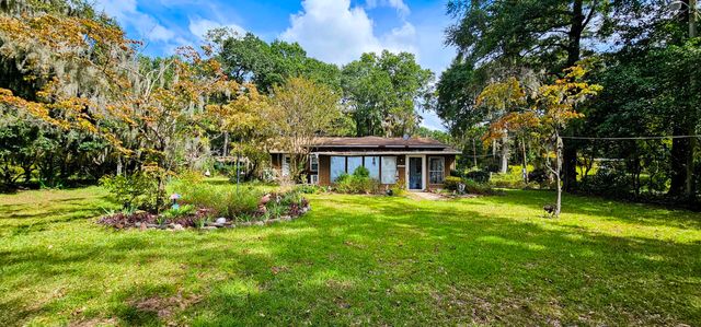 2370 Princess Pond Road, Summerton, SC 29148