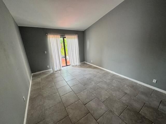 5202 NUTMEG Drive, Palm Beach Gardens, FL 33418
