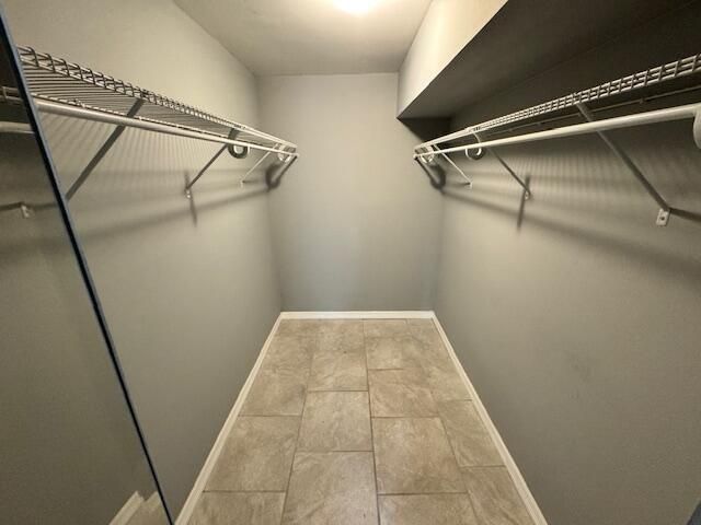5202 NUTMEG Drive, Palm Beach Gardens, FL 33418