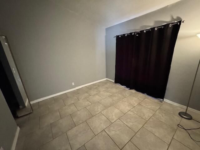 5202 NUTMEG Drive, Palm Beach Gardens, FL 33418