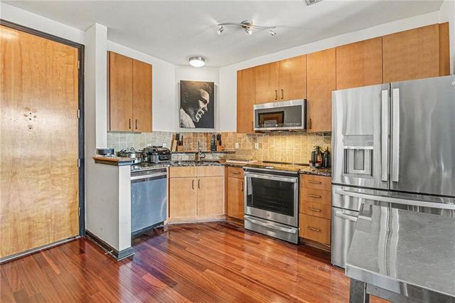 898 Oak Street SW 1318, Atlanta, GA 30310