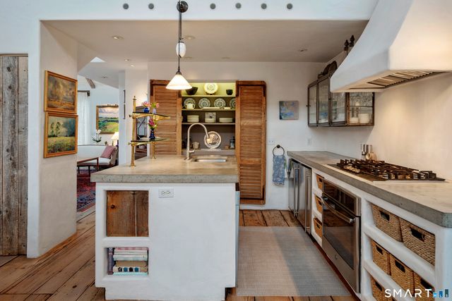 1 McKinley Street, Norwalk, CT 06853