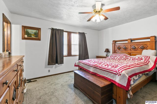 12741 Ridgeview Circle, Bellevue, NE 68123