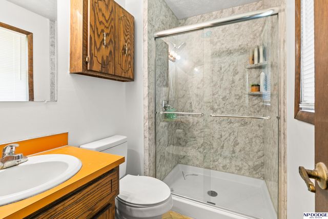 12741 Ridgeview Circle, Bellevue, NE 68123