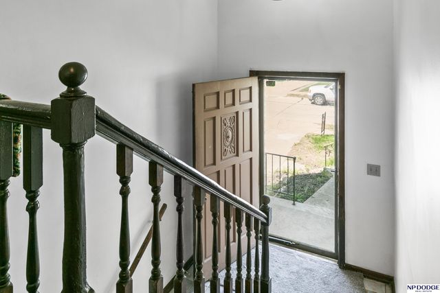 12741 Ridgeview Circle, Bellevue, NE 68123