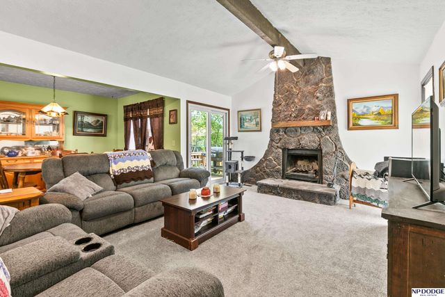 12741 Ridgeview Circle, Bellevue, NE 68123