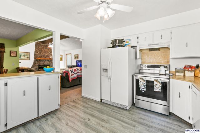 12741 Ridgeview Circle, Bellevue, NE 68123