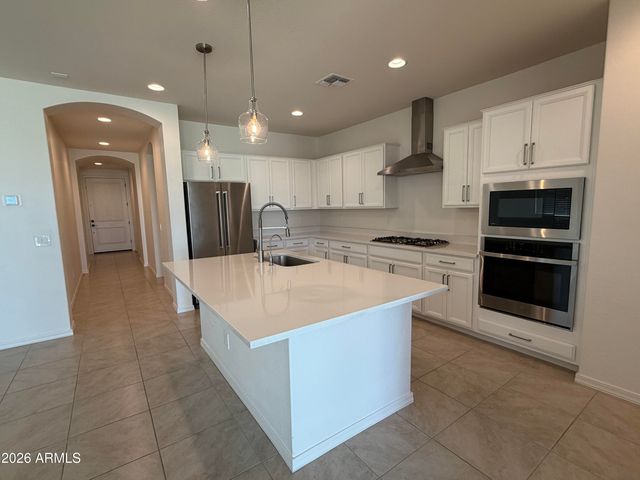 34870 N COLONY Road, San Tan Valley, AZ 85144