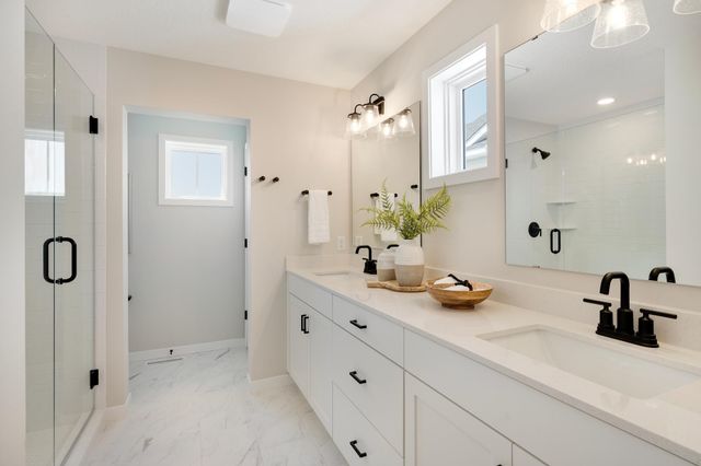 14712 Kingsview Lane N, Dayton, MN 55327