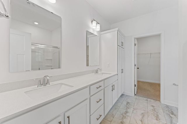 7637 Swan Street, Lino Lakes, MN 55014