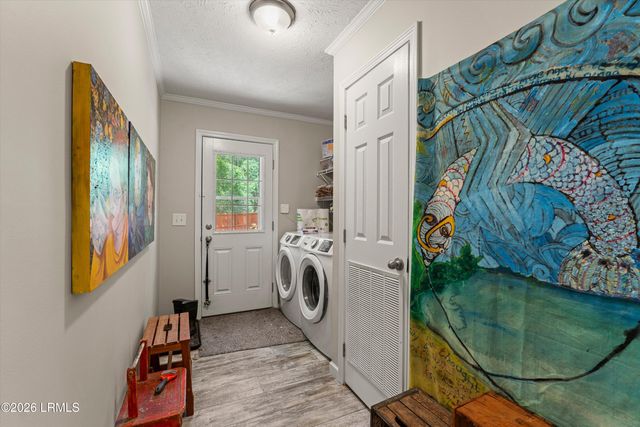 19 Sandy Lane, Beaufort, SC 29907