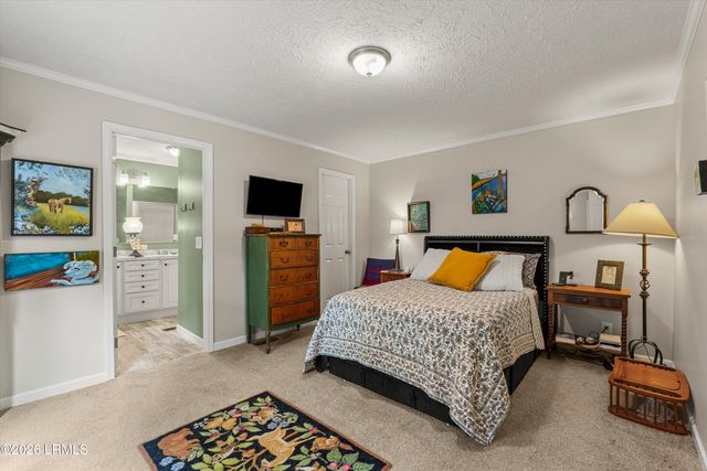 19 Sandy Lane, Beaufort, SC 29907