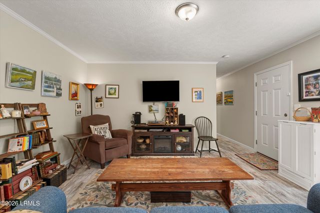 19 Sandy Lane, Beaufort, SC 29907