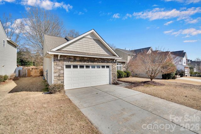 11012 Sedgemoor Lane, Charlotte, NC 28277