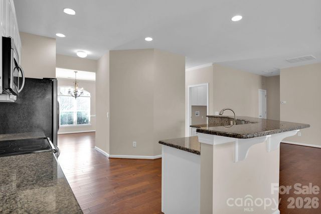 11012 Sedgemoor Lane, Charlotte, NC 28277