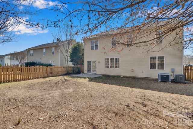 11012 Sedgemoor Lane, Charlotte, NC 28277