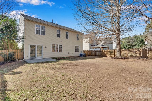 11012 Sedgemoor Lane, Charlotte, NC 28277