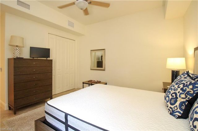 2713 Callista CT 103, Naples, FL 34114