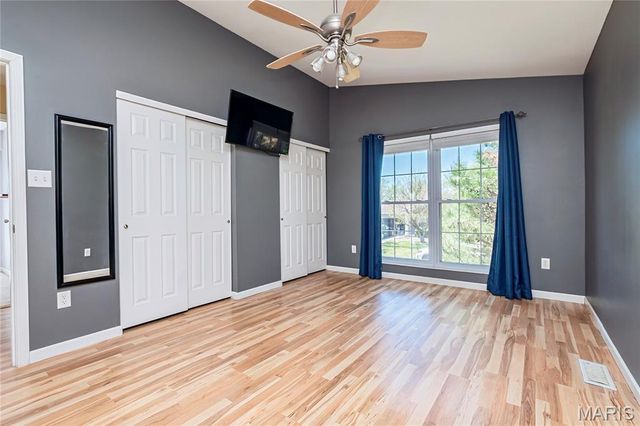 1607 Enwood Drive, St Peters, MO 63376