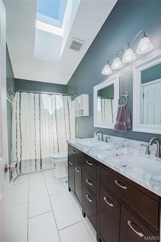 1607 Enwood Drive, St Peters, MO 63376