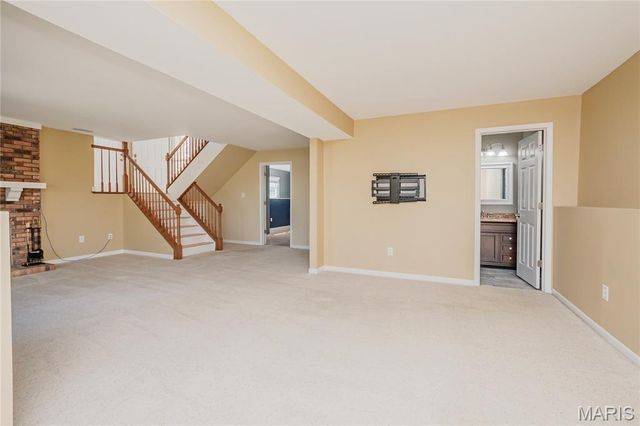 1607 Enwood Drive, St Peters, MO 63376