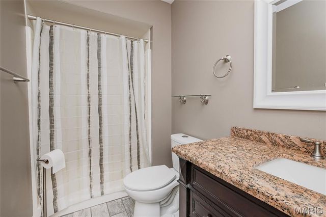 1607 Enwood Drive, St Peters, MO 63376