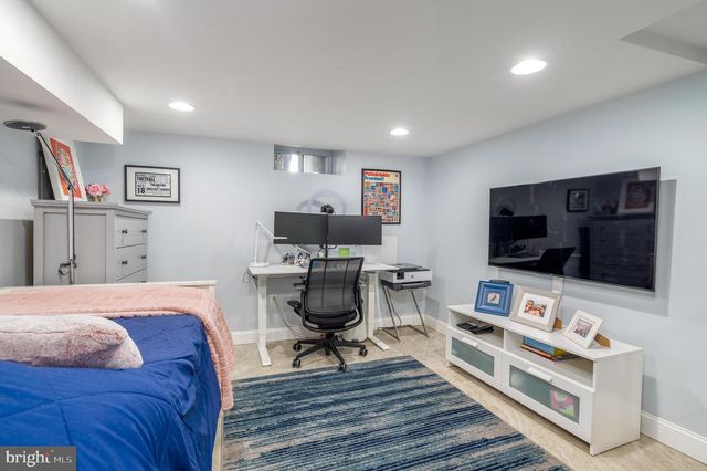 2012 PIERCE ST, Philadelphia, PA 19145