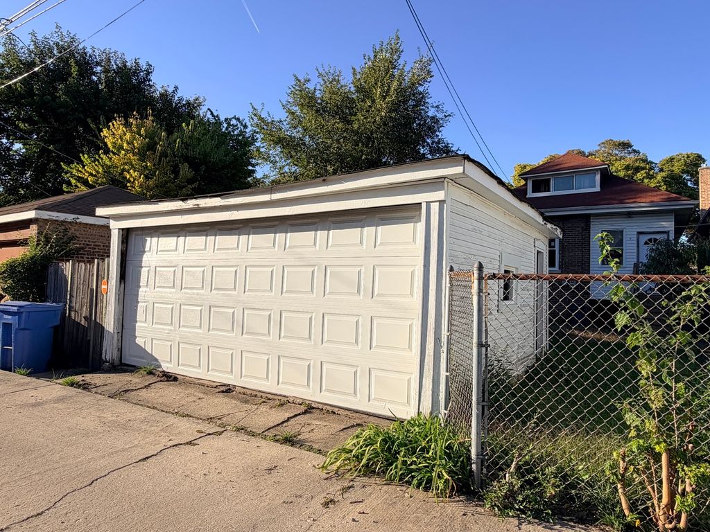 1745 E 85th Street, Chicago, IL 60617 — photo 4