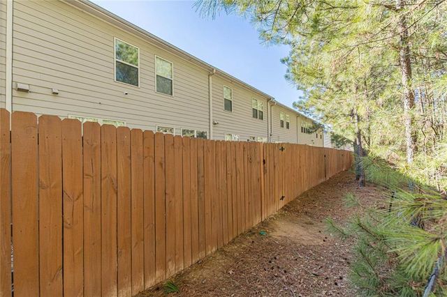 5547 Radford Loop, Fairburn, GA 30213