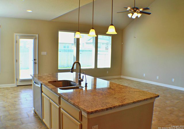 3127 Pinecone Cove, New Braunfels, TX 78130
