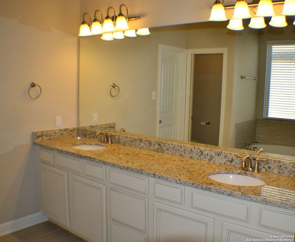 3127 Pinecone Cove, New Braunfels, TX 78130