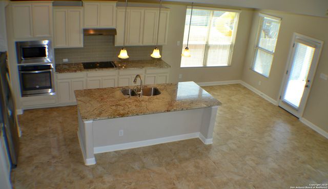 3127 Pinecone Cove, New Braunfels, TX 78130