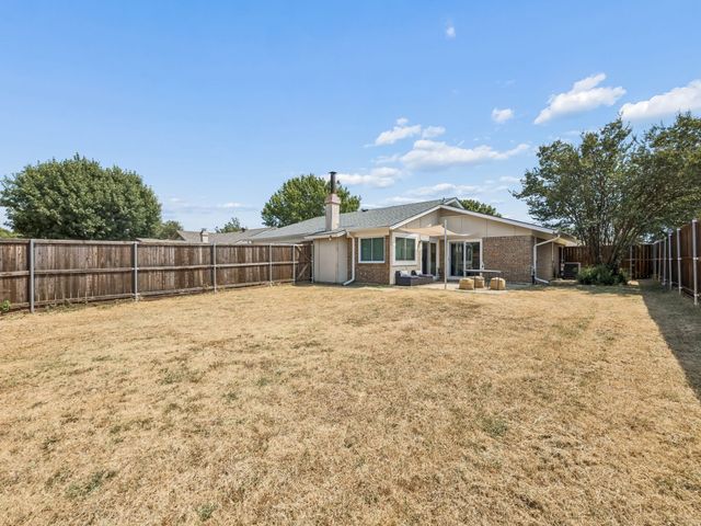 1809 Windsong Trail, Richardson, TX 75081