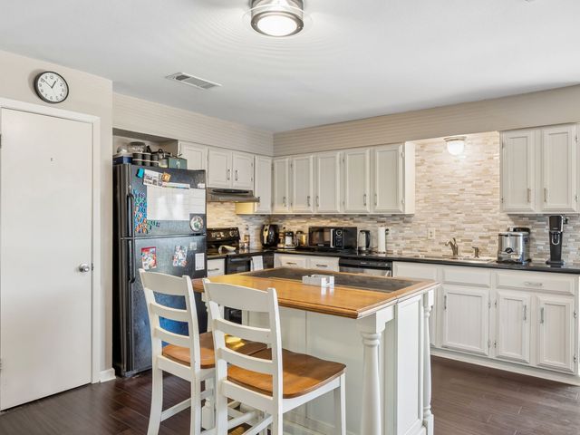 1809 Windsong Trail, Richardson, TX 75081