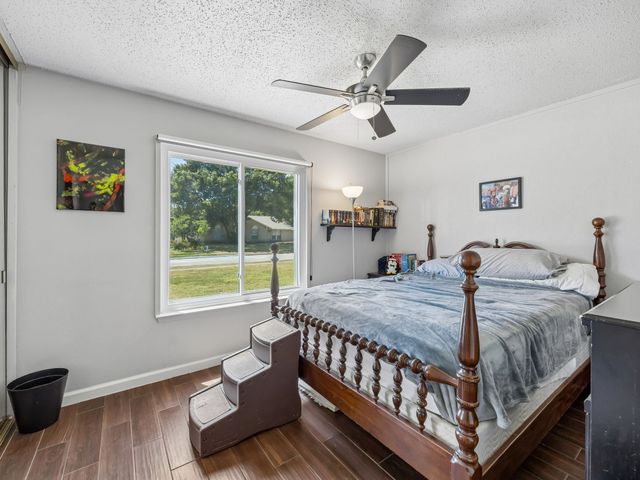1809 Windsong Trail, Richardson, TX 75081