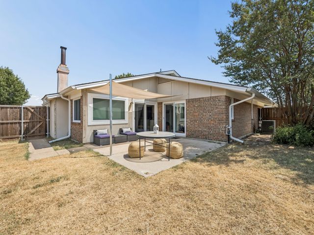 1809 Windsong Trail, Richardson, TX 75081